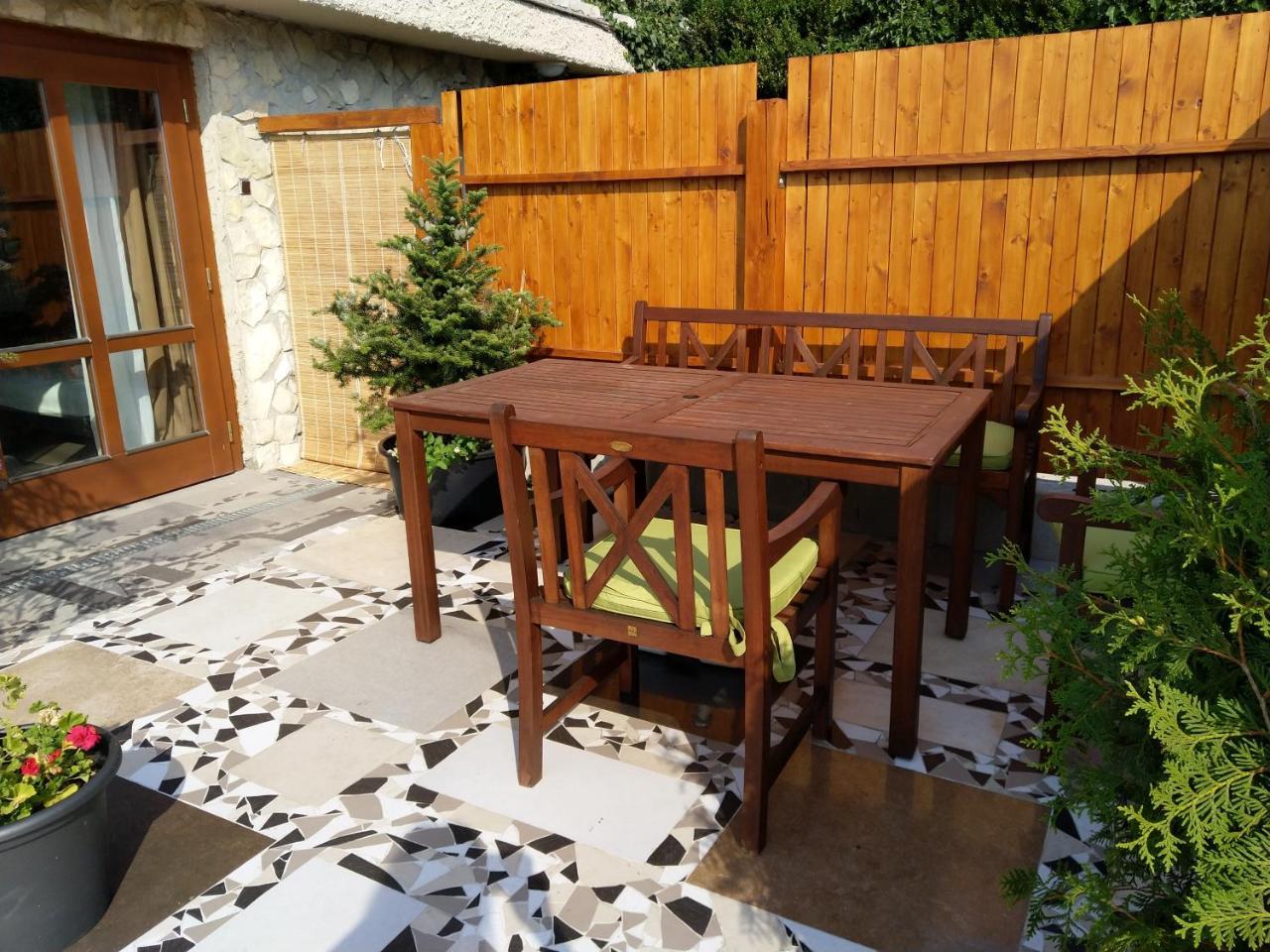 Apartmany Sharka -Sarka Justrova Decin Exterior photo